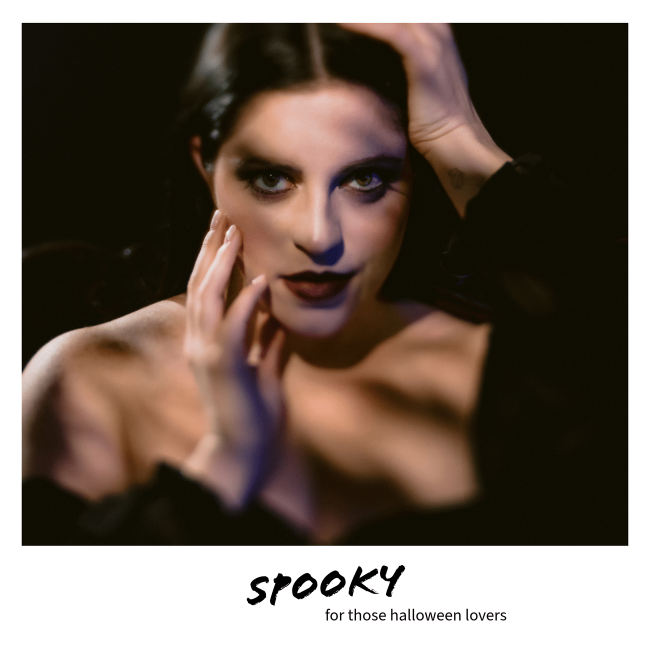 Spooky, horror, halloween themed boudoir session ideas